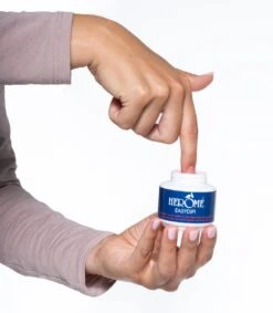 Herome Easydip Nagellakremover Nagellakverwijderaar - In Een Potje Met Ingebouwde Borsteltjes - Navulbaar Met Caring Nail Polish Remover -Beroemde Cosmetica Winkel 1048x1200
