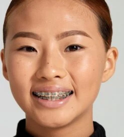 NYX Professional Makeup Tame & Frame Brow Pomade - Brunette TFBP03 - Wenkbrauwgel - 5 Gr -Beroemde Cosmetica Winkel 1080x1200 3