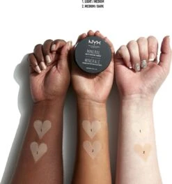 NYX Professional Makeup Mineral Finishing Powder Gezichtspoeder - Light/Medium MFP01 -Beroemde Cosmetica Winkel 1121x1200 1