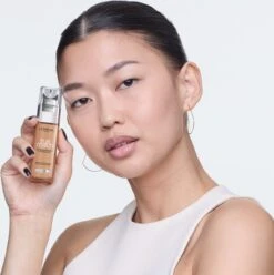 L’Oréal Paris - True Match Foundation - 5.5R/C - Natuurlijk Dekkende Foundation Met Hyaluronzuur En SPF 16 - 30 Ml 9 L’Oréal Paris - True Match Foundation - 5.5R/C - Natuurlijk Dekkende Foundation Met Hyaluronzuur En SPF 16 - 30 Ml -Beroemde Cosmetica Winkel 1197x1200 10