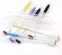 Wimperborstel In Buis - 8 Stuks - 2 In 1 Wimper-mascara Borstel In Herbruikbare Transparante Buis - Houder Voor Wimper Of Mascara Borstel - Lash Brush In Tube -Beroemde Cosmetica Winkel 1200x1080 1