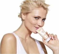 Garnier Skin Naturals BB Cream Anti Aging - 50 Ml - Light -Beroemde Cosmetica Winkel 1200x1105