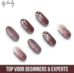 By Emily - Nagel Wrap - Star Struck | 14 Stickers | Nail Wrap | Nail Art | Trendy | Design | Nagellakvrij | Eenvoudig | Nagel Wrap | Nagel Stickers | Folie | Zelfklevend | Sjablonen -Beroemde Cosmetica Winkel 1200x1173 3