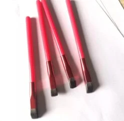 Kopari Wenkbrauwborstel - Wenkbrauw Borstel - Make-up - Vierkant - Borstel - TikTok - Wenkbrauw - Trend - Schuin -Beroemde Cosmetica Winkel 1200x1178 10