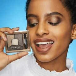 Bourjois Smoky Stories Oogschaduw Quatuor Oogschaduw - 06 Upside Brown -Beroemde Cosmetica Winkel 1200x1200 1103