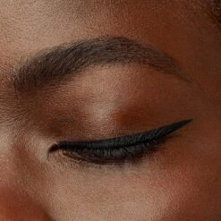 Bourjois Contour Clubbing Waterproof Oogpotlood - 41 Black Party -Beroemde Cosmetica Winkel 1200x1200 1135