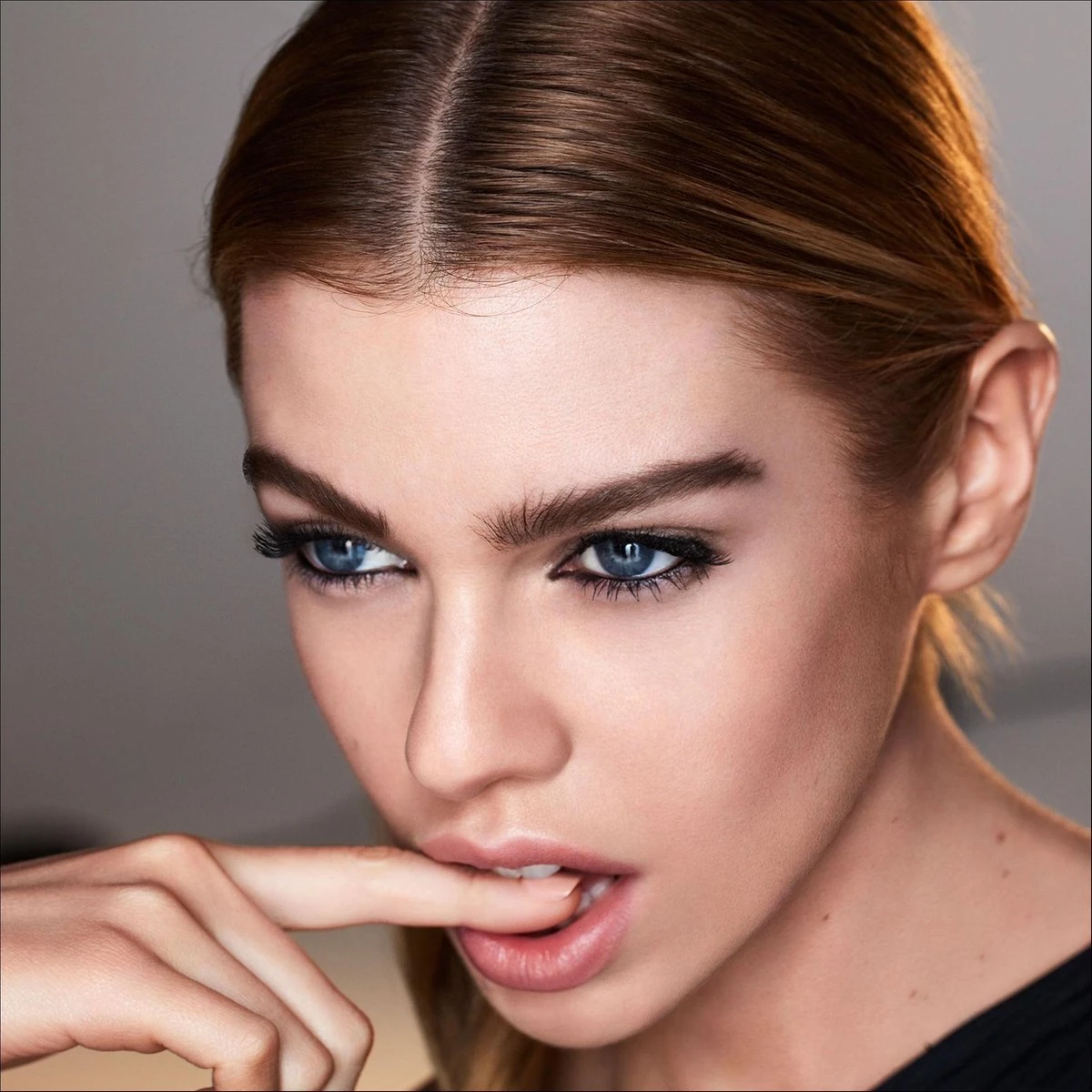 Max Factor Kohl Pencil Oogpotlood - 020 Black 6 Max Factor Kohl Pencil Oogpotlood - 020 Black - Afbeelding 4