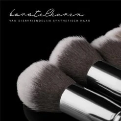 Evvie Set Van 10 Make-up Kwasten Kabuki - Zwart-Zilver -Beroemde Cosmetica Winkel 1200x1200 1436