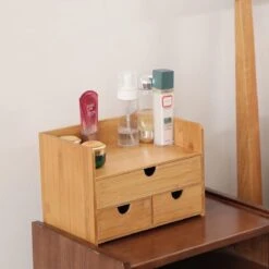 Merkloos Decopatent® Luxe Make-up Organizer Met 3 Lades - Cosmetica Organizer Make Up Met Schuiflade Bamboe Hout - Cosmeticahouder - Toren -Beroemde Cosmetica Winkel 1200x1200 1682