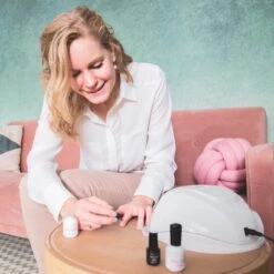 Miss Jules - 6-Delige Gellak Starterspakket - Nagellak - Kleur Grijs, Roze & Glitter - Glanzend & Dekkend Resultaat -Beroemde Cosmetica Winkel 1200x1200 206