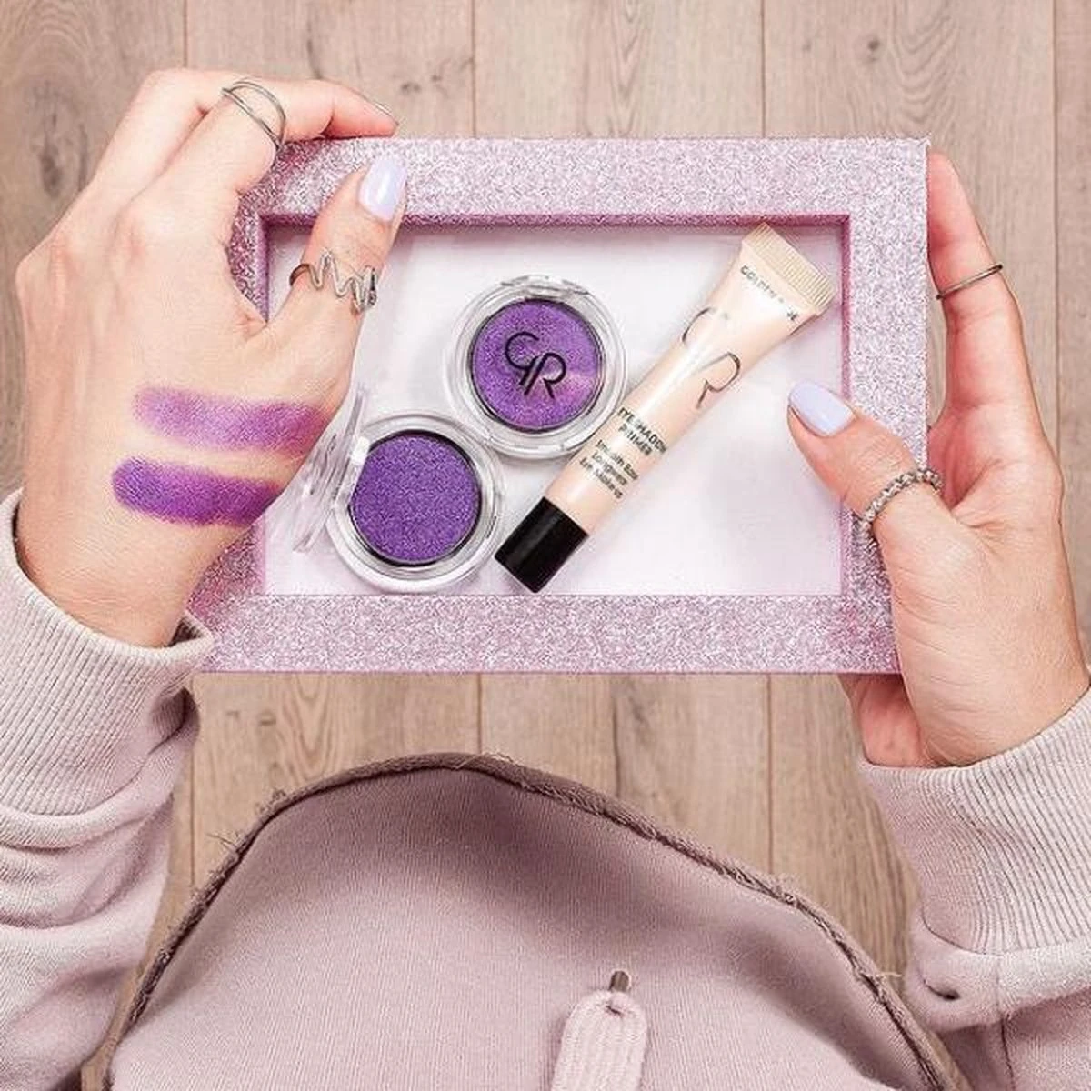 Golden Rose Eyeshadow Primer Oogschaduw Basis Transparante Oogschaduw Primer 6 Golden Rose Eyeshadow Primer Oogschaduw Basis Transparante Oogschaduw Primer - Afbeelding 4