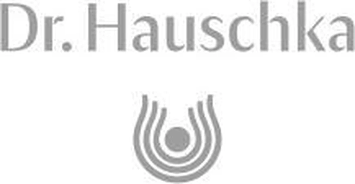 Dr. Hauschka - Volume Mascara - Plum 5 Dr. Hauschka - Volume Mascara - Plum - Afbeelding 3