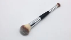 Foundation - Poeder - Make-up Kwast- Foundation Kwast - Concealer Kwast 3-in 1 - Must-have - Cadeau - Verjaardag - Populair - Trendy - Efficiënt - Tijdbesparend -Beroemde Cosmetica Winkel 1200x674 10