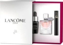 Lancôme From Lancôme With Happiness-2 Cadeauset - La Vie Est Belle 4 Ml + Mini Mascara Hypnose + Advanced Génifique 7 Ml 7 Lancôme From Lancôme With Happiness-2 Cadeauset - La Vie Est Belle 4 Ml + Mini Mascara Hypnose + Advanced Génifique 7 Ml -Beroemde Cosmetica Winkel 1200x846 1