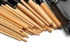 32-delige Make Up Set - Kwasten Set - Make Up Etui - Zwarte Professionele Make Up Set -Beroemde Cosmetica Winkel 1200x860