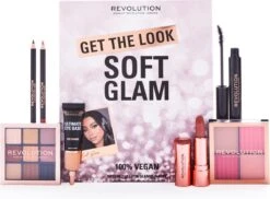 Makeup Revolution Get The Look: Soft Glam Makeup Gift Set - Make-up Cadeau Set
