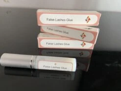 Lashlift Lijm - Lash Lift Lijm - Lash Lift Glue- 7ML - Extra Sterk - Wit -Beroemde Cosmetica Winkel 1200x899 5