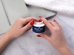 Herome Easydip Nagellakremover Nagellakverwijderaar - In Een Potje Met Ingebouwde Borsteltjes - Navulbaar Met Caring Nail Polish Remover -Beroemde Cosmetica Winkel 1200x900 5