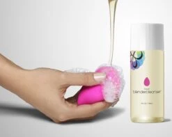 Beautyblender Liquid Cleanser - 150 Ml 11 Beautyblender Liquid Cleanser - 150 Ml -Beroemde Cosmetica Winkel 1200x956 3