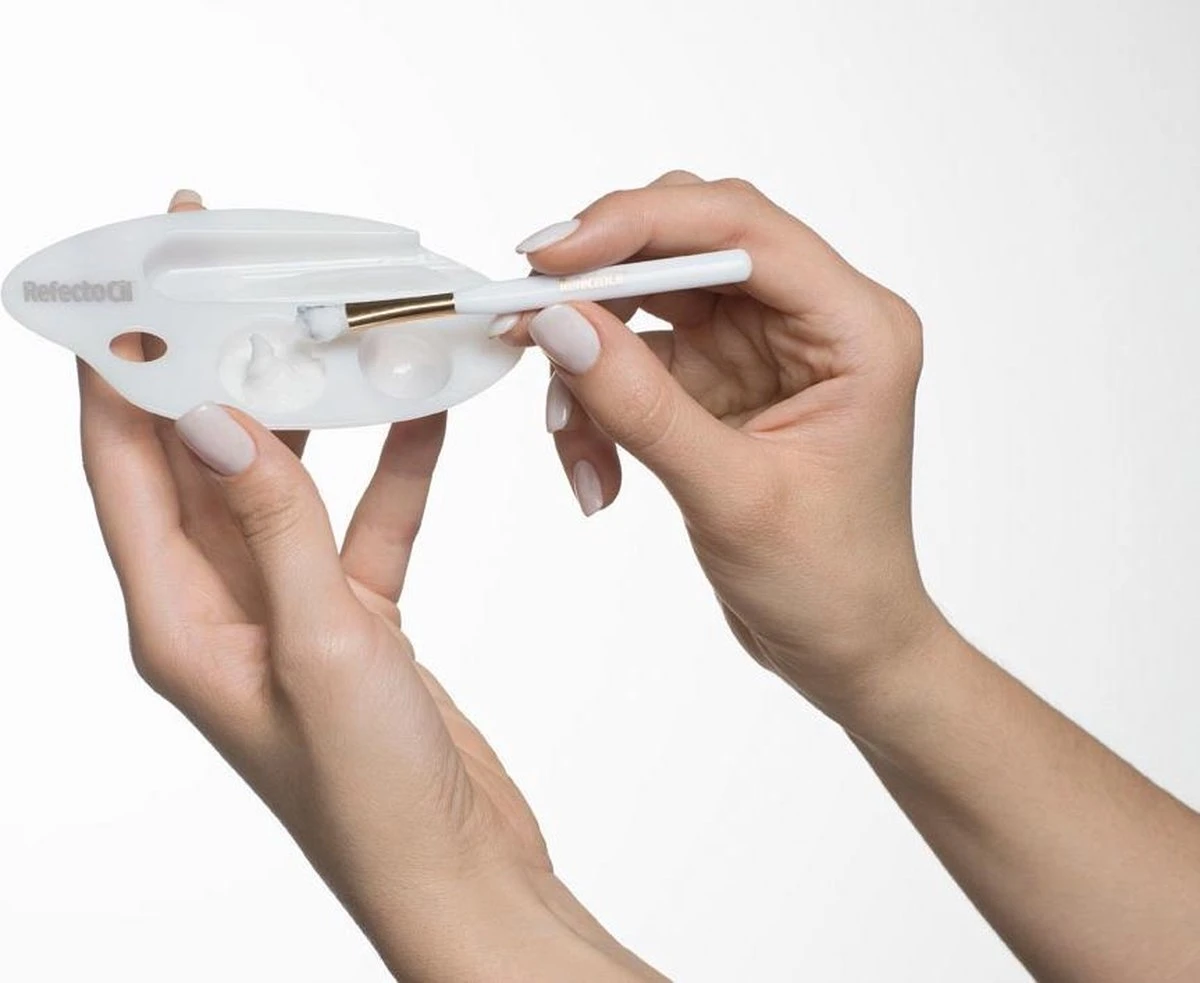 RefectoCil 9003877057000 Wimper- En Wenkbrauwverf 4 RefectoCil 9003877057000 Wimper- En Wenkbrauwverf - Afbeelding 2