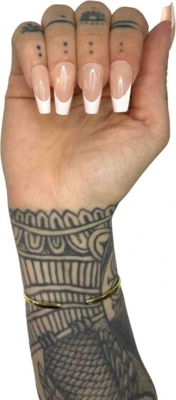 Girl's Best Friend - Nail Tabs - Press On Nails - Nep Nagels - Plak Nagels -Beroemde Cosmetica Winkel 528x1200