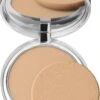 Clinique Stay-Matte Sheer Pressed Powder - 03 Stay Beige - 7,6 G -Beroemde Cosmetica Winkel 769x1200 1