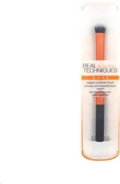 Real Techniques Expert Concealer Brush - Concealer Kwast -Beroemde Cosmetica Winkel 781x1200