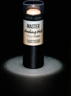 Maybelline Master Studio Strobing Highlighter Stick - 100 Light -Beroemde Cosmetica Winkel 892x1200 2