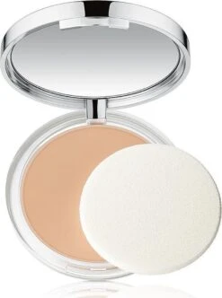 Clinique Almost Powder SPF 15 - Deep - Make-uppoeder -Beroemde Cosmetica Winkel 893x1200 1