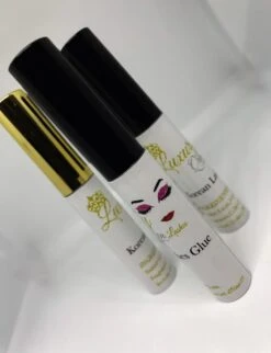 Luxuryqueenlashes Wimperlijm - Clear, Doorzichtig (2st) (NIEUWE VERPAKKING) -Beroemde Cosmetica Winkel 921x1200 3