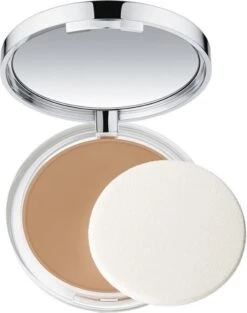 Clinique Almost Powder SPF 15 - Deep - Make-uppoeder -Beroemde Cosmetica Winkel 947x1200 1