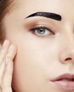 Maybelline New York Tattoo Brow Peel-Off Wenkbrauwgel - 2 Medium Brown - Bruin -Beroemde Cosmetica Winkel 960x1200 22